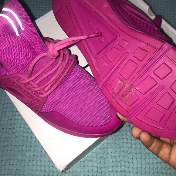 ALDO RUNNING SHOES✨. - Picture 3 of 4